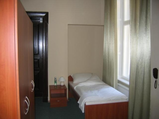 Linat Orchim Dom Goscinny Lodz  Ngoại thất bức ảnh