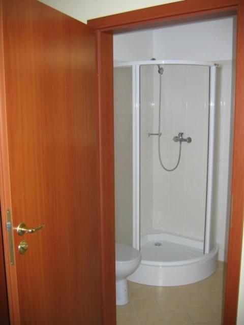 Linat Orchim Dom Goscinny Lodz  Ngoại thất bức ảnh