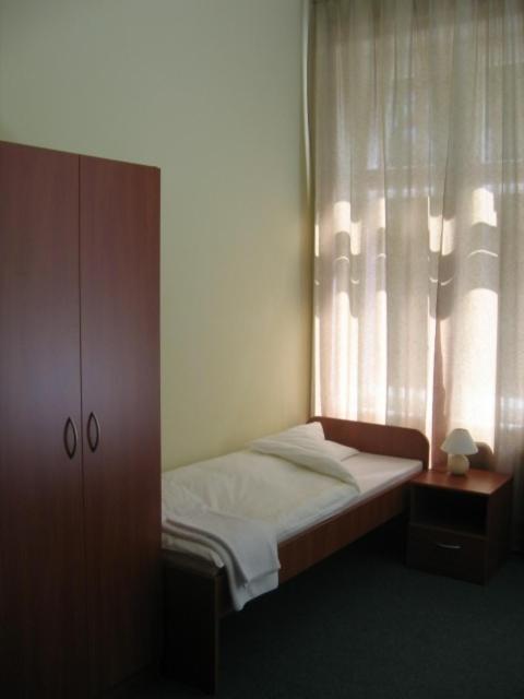 Linat Orchim Dom Goscinny Lodz  Ngoại thất bức ảnh