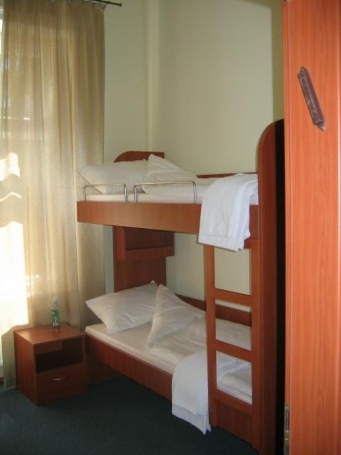 Linat Orchim Dom Goscinny Lodz  Ngoại thất bức ảnh