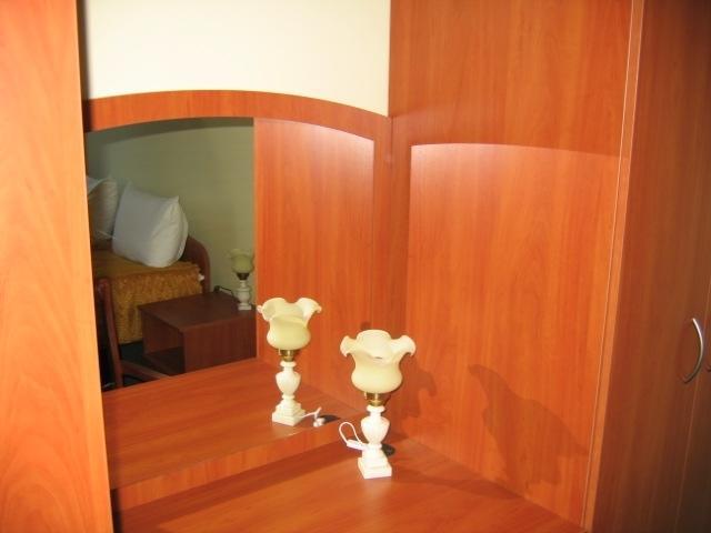 Linat Orchim Dom Goscinny Lodz  Ngoại thất bức ảnh
